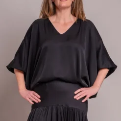 Silk95five Austin Top in Noir