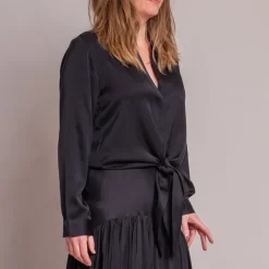 Slik95five Thai Top in Noir