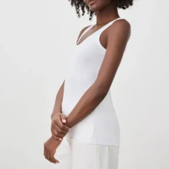 SPLENDID Classic Tank in White
