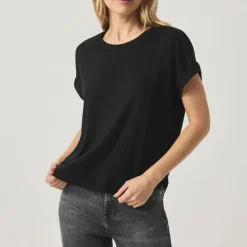 SPLENDID Skye Slub Tee in Black