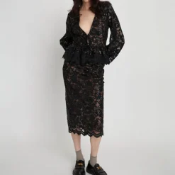 Stella Nova Delicate Lace Pencil Skirt in Black