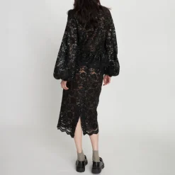 Stella Nova Delicate Lace Pencil Skirt in Black