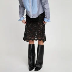 Stella Nova Delicate Lace Pencil Skirt in Black