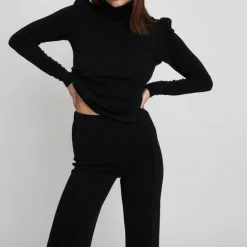 Stella Nova High Neck Sparkling Blouse in Black