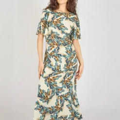 TRAFFIC PEOPLE Rene Dress in Cream