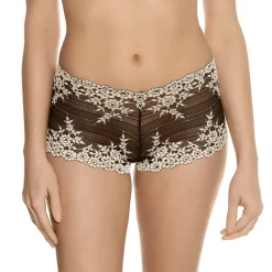 Wacoal Embrace Lace Boy Short in Black