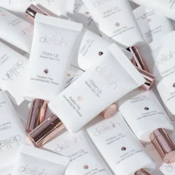Wake Up Radiant Skin Tint in Solar | Collen & Clare