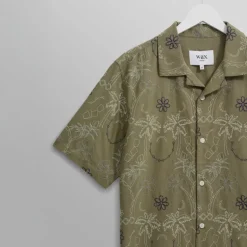 WAX LONDON Didcot Shirt in Khaki