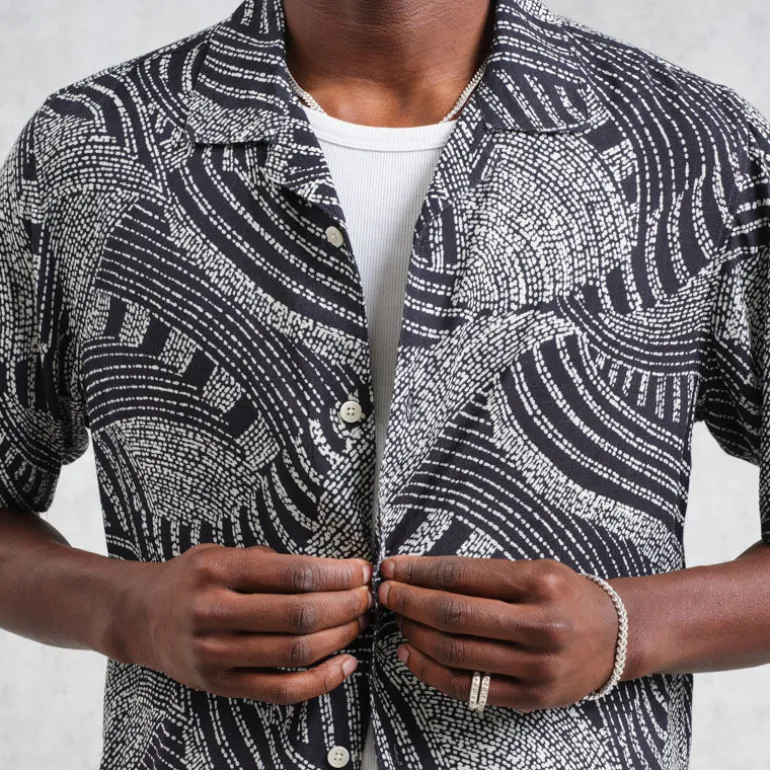 WAX LONDON Didcot Shirt in Navy/Ecru